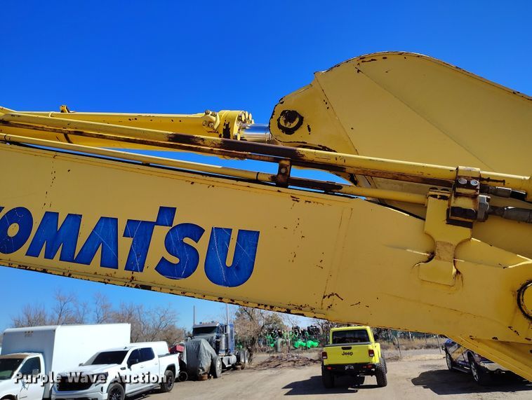 image for item DV6719 2005 Komatsu PC228USLC-3 excavator