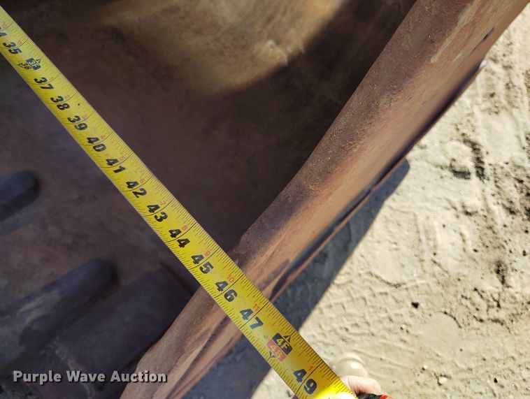 image for item DV6719 2005 Komatsu PC228USLC-3 excavator