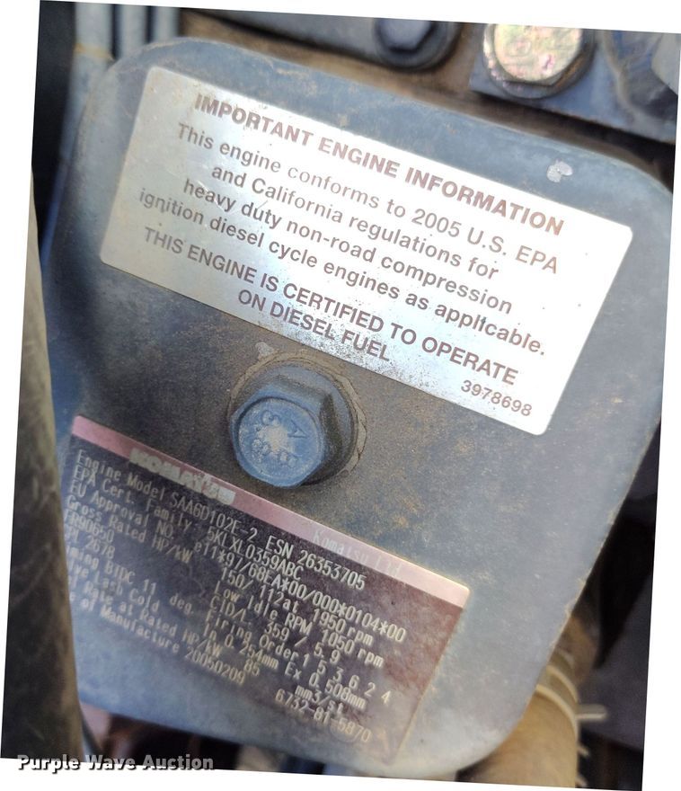 image for item DV6719 2005 Komatsu PC228USLC-3 excavator