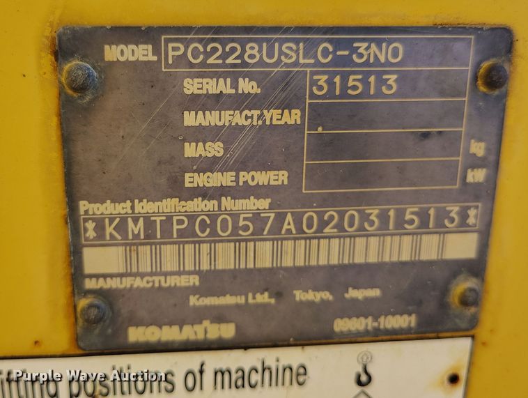 image for item DV6719 2005 Komatsu PC228USLC-3 excavator