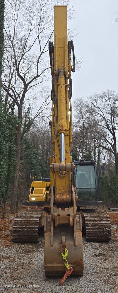 image for item DW1799 2019 Kobelco SK350LC-10 excavator