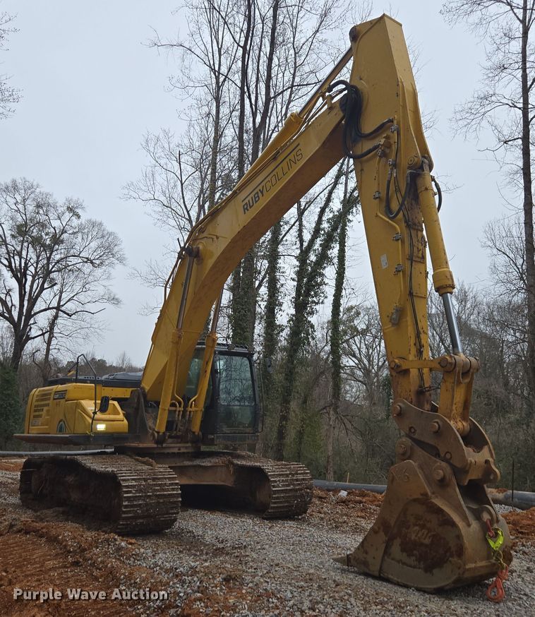 image for item DW1799 2019 Kobelco SK350LC-10 excavator