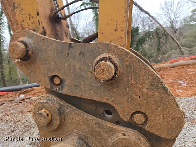 image for item DW1799 2019 Kobelco SK350LC-10 excavator