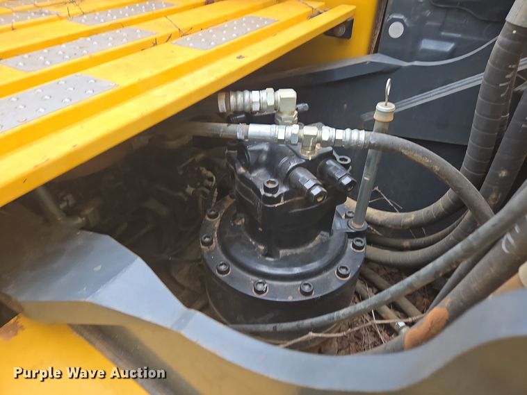 image for item DW1799 2019 Kobelco SK350LC-10 excavator