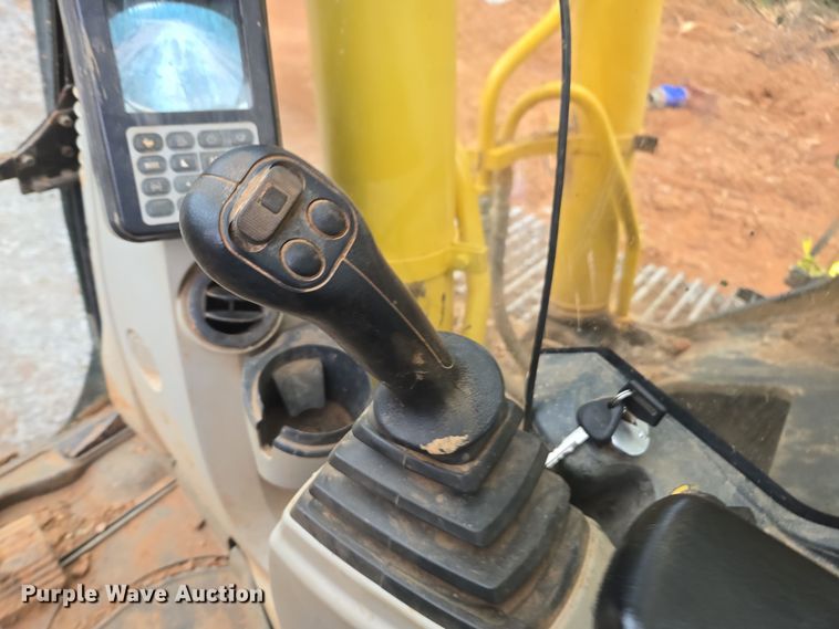 image for item DW1799 2019 Kobelco SK350LC-10 excavator