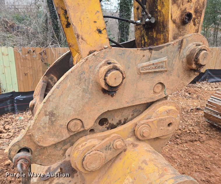 image for item DW1800 2019 Kobelco SK350LC-10 excavator