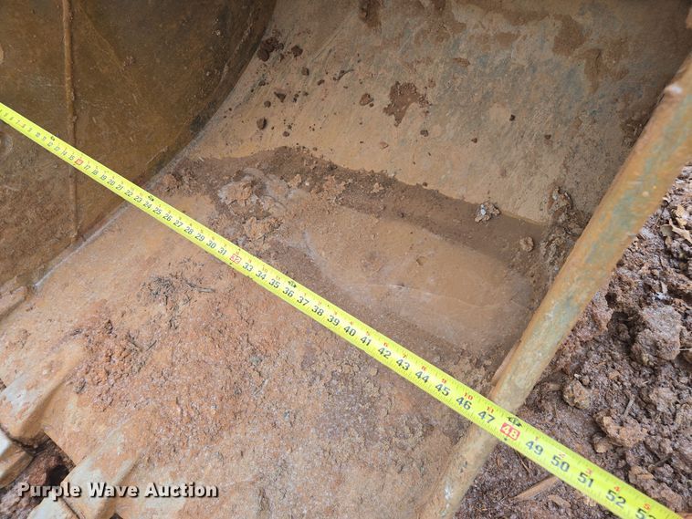 image for item DW1800 2019 Kobelco SK350LC-10 excavator