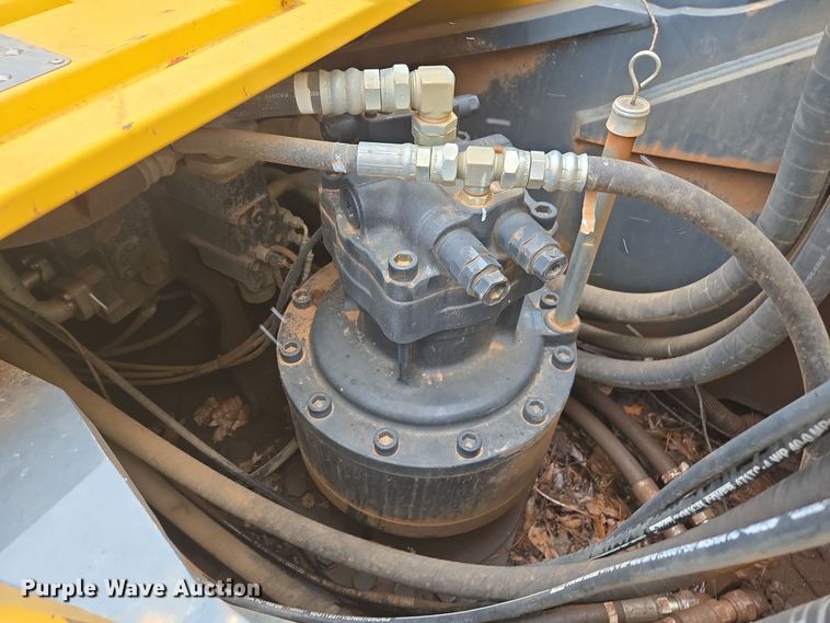 image for item DW1800 2019 Kobelco SK350LC-10 excavator