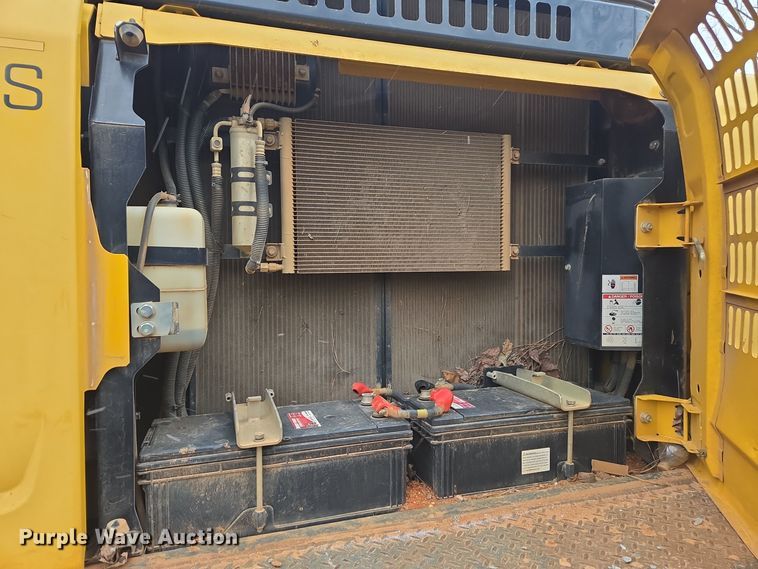 image for item DW1800 2019 Kobelco SK350LC-10 excavator