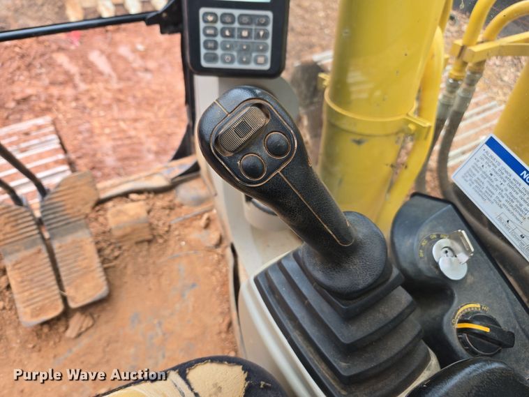 image for item DW1800 2019 Kobelco SK350LC-10 excavator