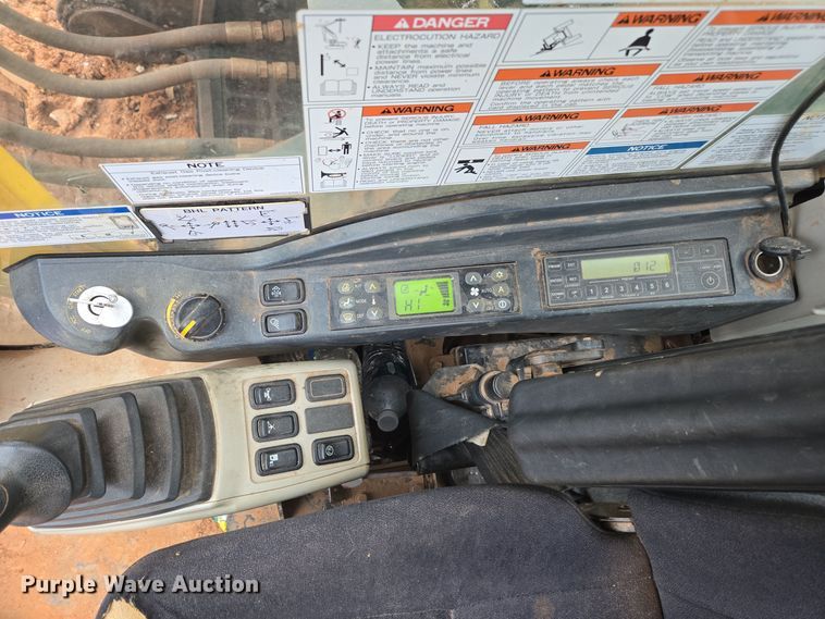 image for item DW1800 2019 Kobelco SK350LC-10 excavator