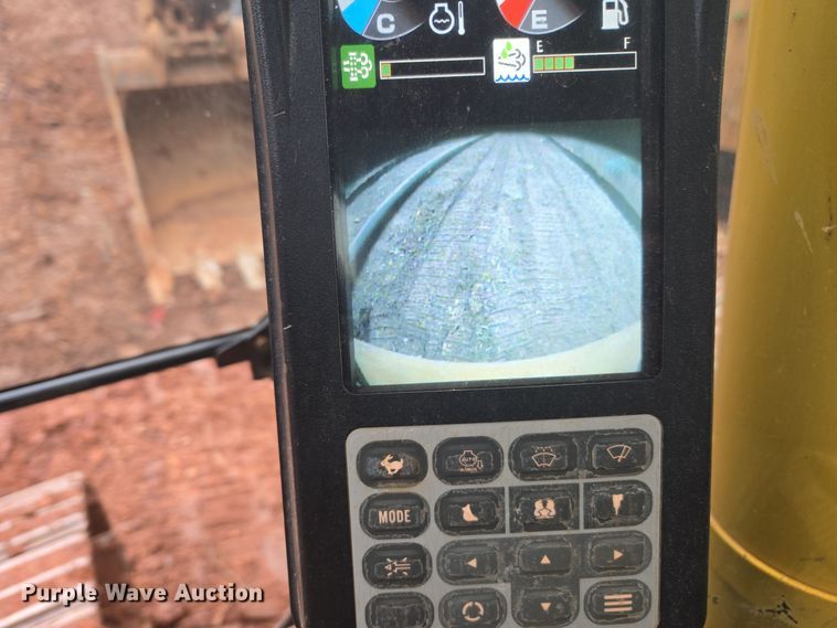 image for item DW1800 2019 Kobelco SK350LC-10 excavator