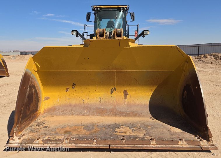 image for item DW1812 2021 Caterpillar 982 wheel loader