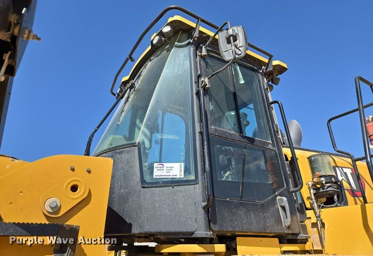 image for item DW1812 2021 Caterpillar 982 wheel loader