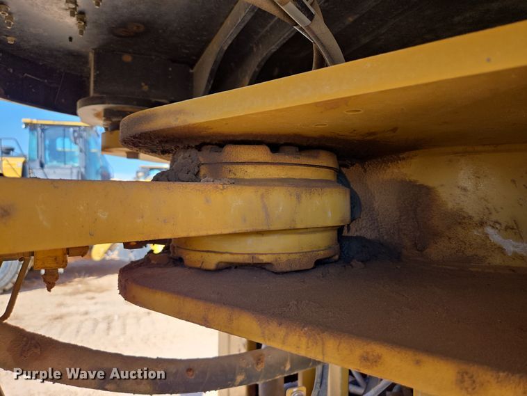 image for item DW1812 2021 Caterpillar 982 wheel loader