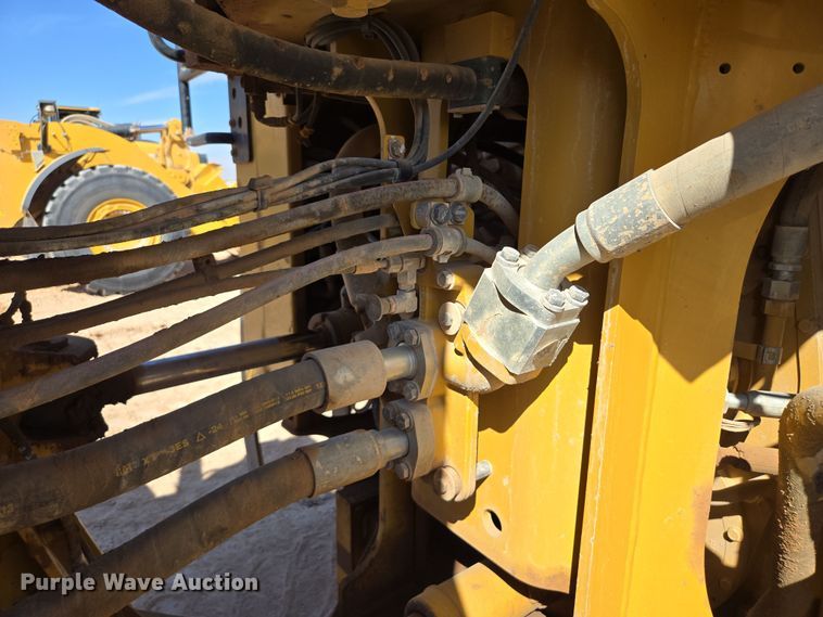 image for item DW1812 2021 Caterpillar 982 wheel loader