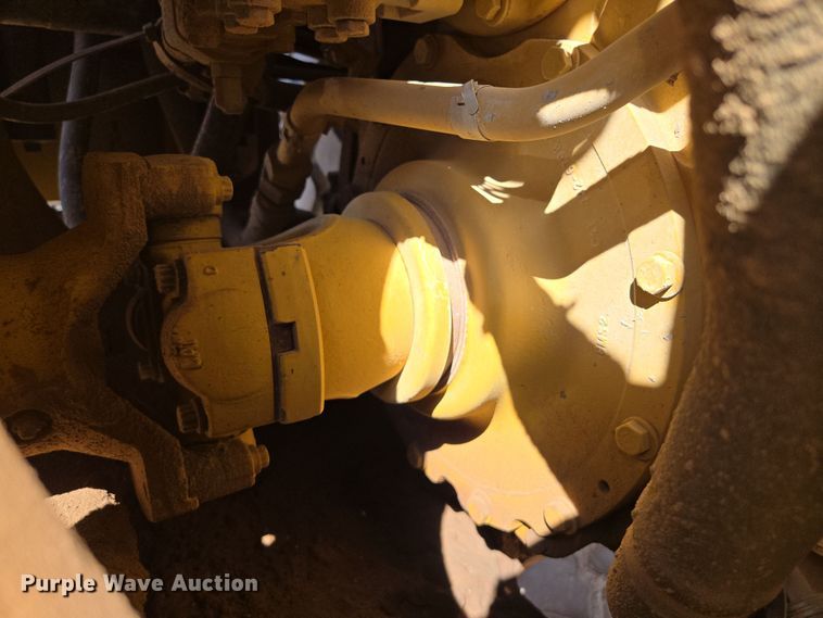 image for item DW1812 2021 Caterpillar 982 wheel loader