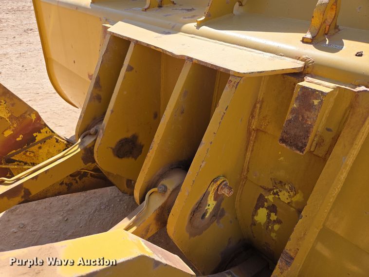 image for item DW1812 2021 Caterpillar 982 wheel loader