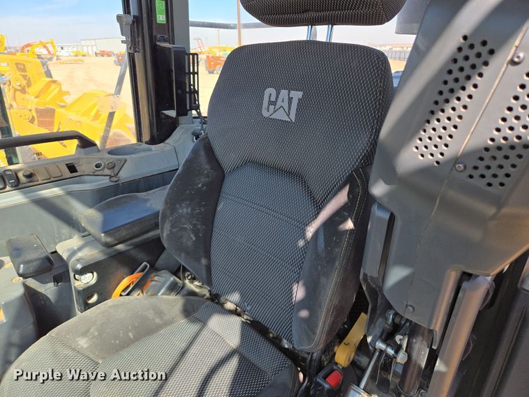 image for item DW1812 2021 Caterpillar 982 wheel loader