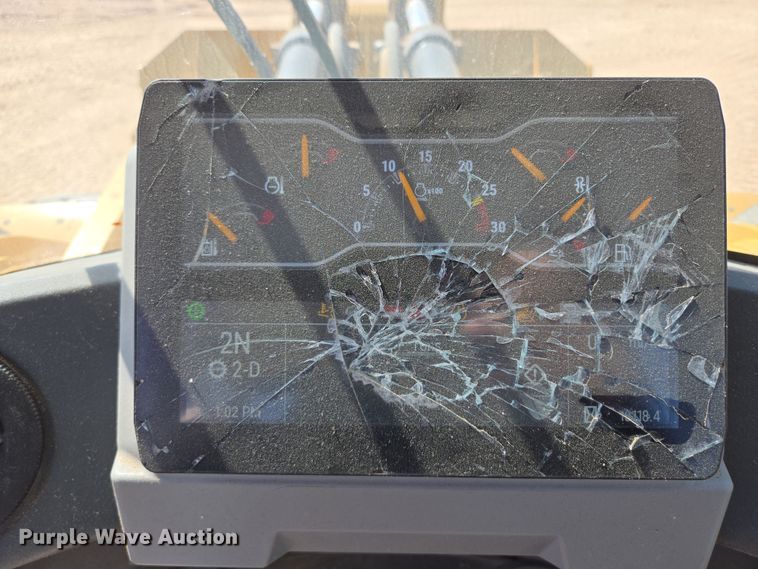 image for item DW1812 2021 Caterpillar 982 wheel loader