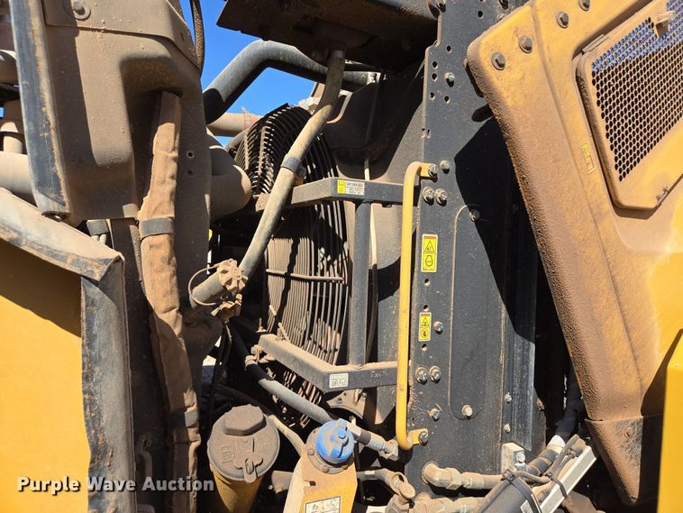 image for item DW1812 2021 Caterpillar 982 wheel loader