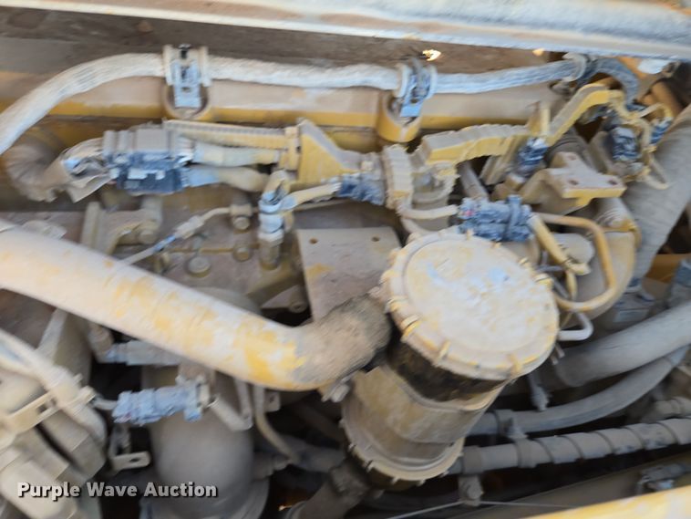 image for item DW1812 2021 Caterpillar 982 wheel loader