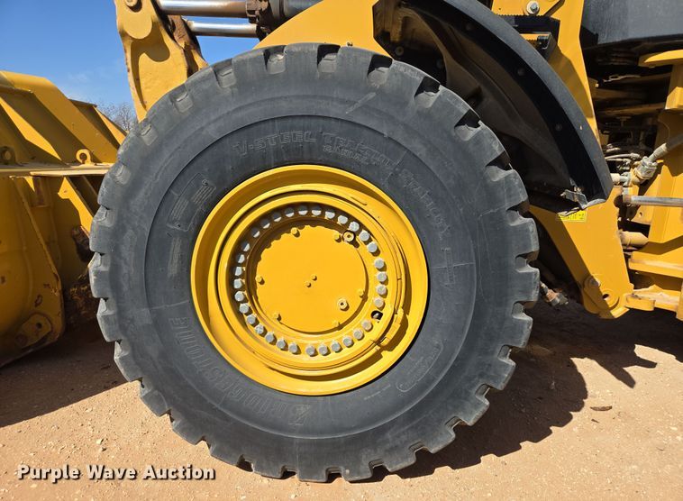 image for item DW1812 2021 Caterpillar 982 wheel loader