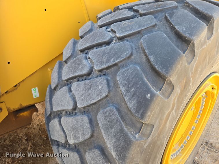 image for item DW1812 2021 Caterpillar 982 wheel loader