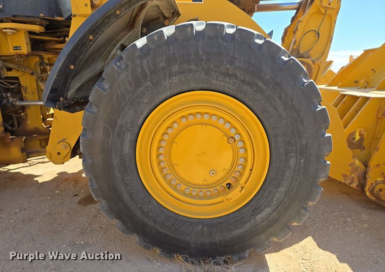 image for item DW1812 2021 Caterpillar 982 wheel loader