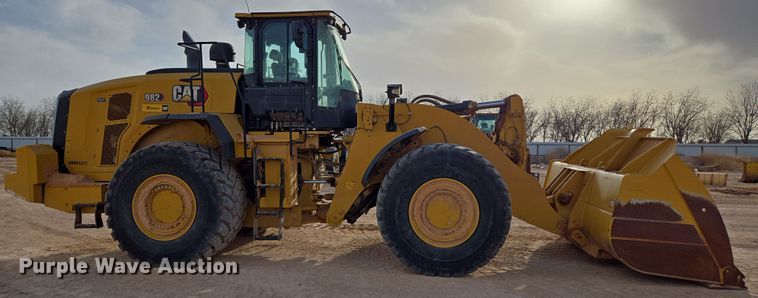 image for item DW1813 2022 Caterpillar 982 wheel loader