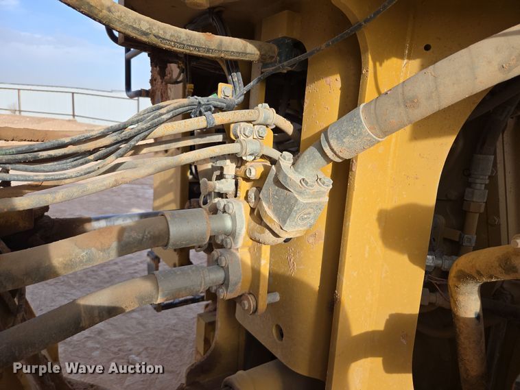 image for item DW1813 2022 Caterpillar 982 wheel loader