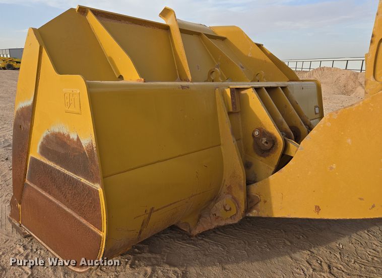 image for item DW1813 2022 Caterpillar 982 wheel loader