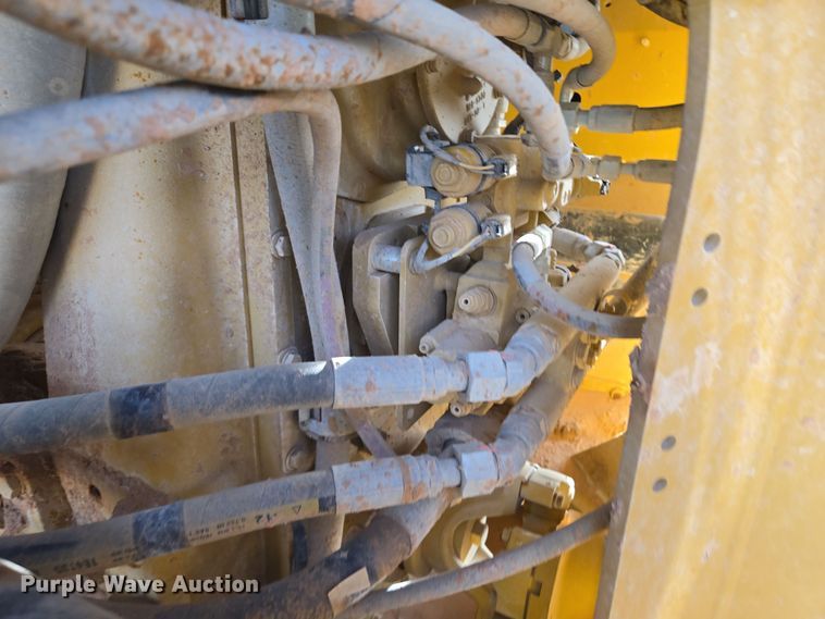 image for item DW1813 2022 Caterpillar 982 wheel loader