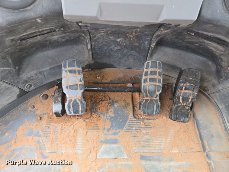 image for item DW1813 2022 Caterpillar 982 wheel loader