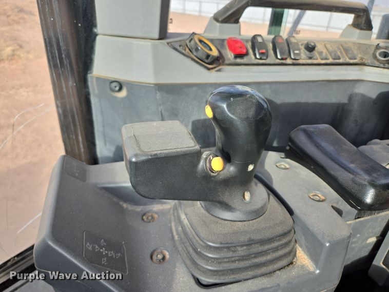 image for item DW1813 2022 Caterpillar 982 wheel loader