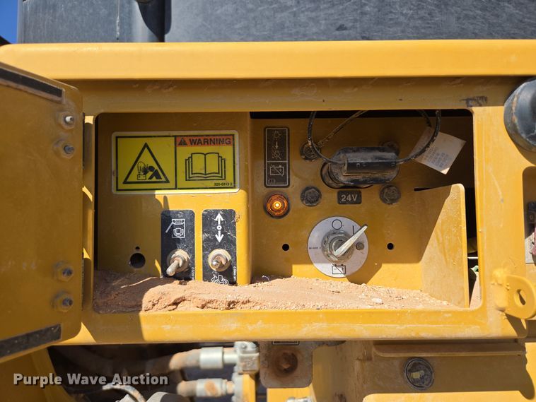 image for item DW1814 2021 Caterpillar 982M wheel loader