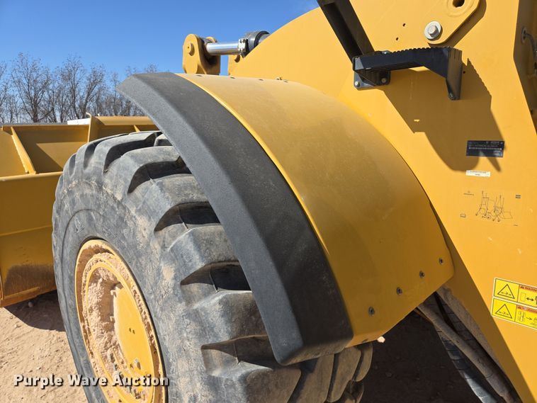 image for item DW1814 2021 Caterpillar 982M wheel loader