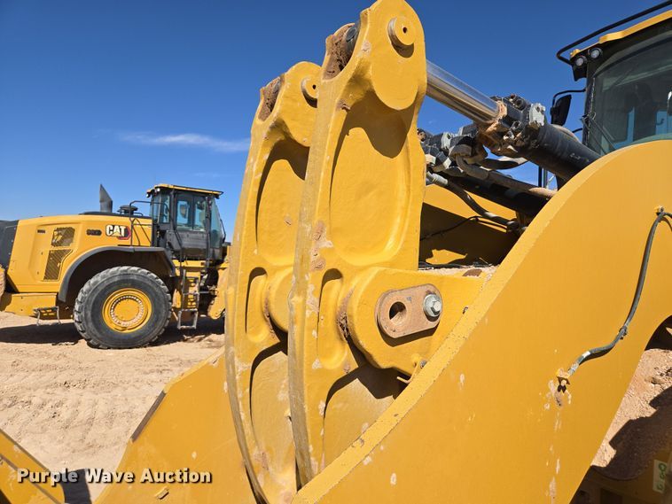 image for item DW1814 2021 Caterpillar 982M wheel loader