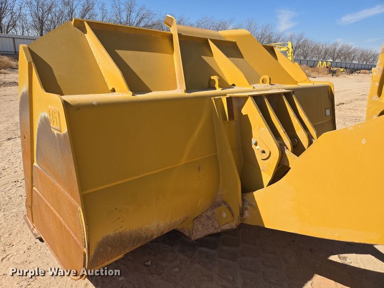 image for item DW1814 2021 Caterpillar 982M wheel loader