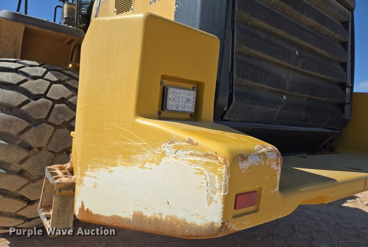 image for item DW1814 2021 Caterpillar 982M wheel loader