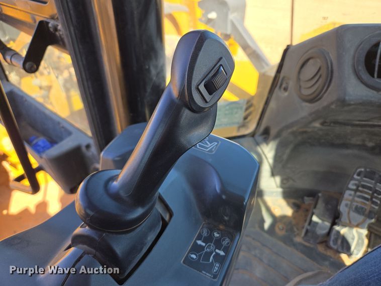 image for item DW1814 2021 Caterpillar 982M wheel loader