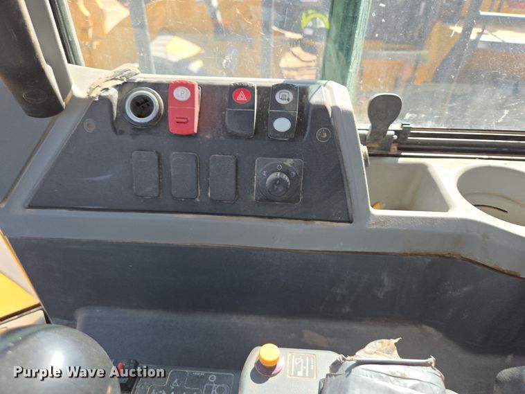image for item DW1814 2021 Caterpillar 982M wheel loader