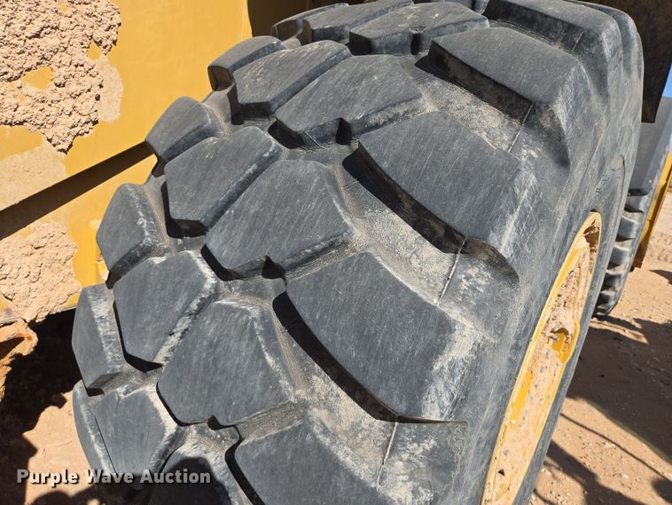 image for item DW1814 2021 Caterpillar 982M wheel loader