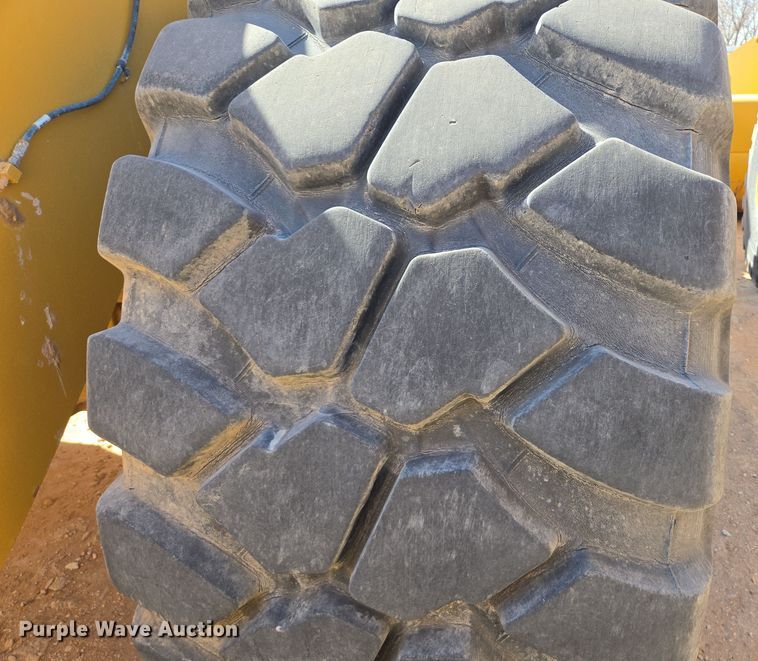 image for item DW1814 2021 Caterpillar 982M wheel loader