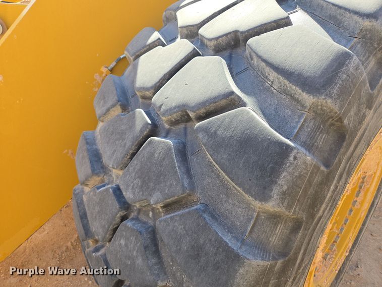 image for item DW1814 2021 Caterpillar 982M wheel loader