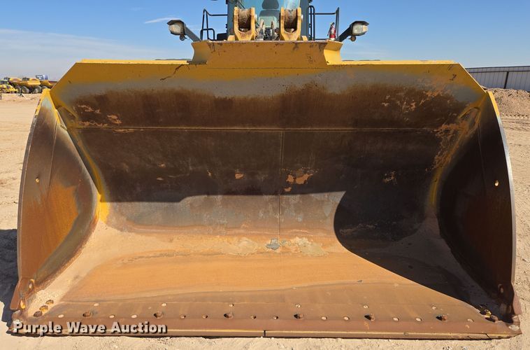 image for item DW1815 2022 Caterpillar 982 wheel loader