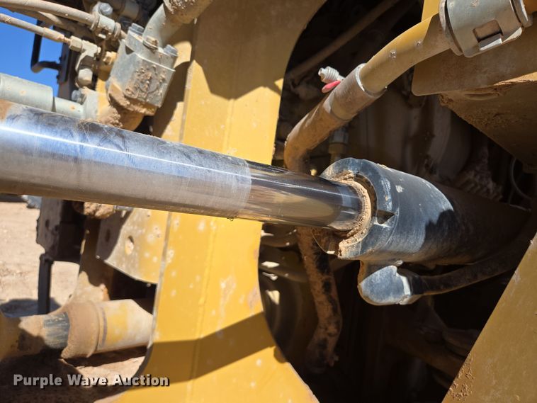 image for item DW1815 2022 Caterpillar 982 wheel loader