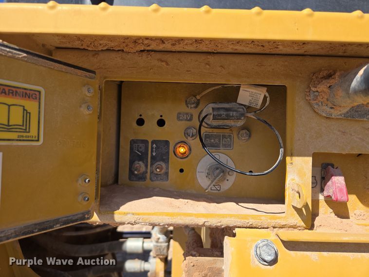 image for item DW1815 2022 Caterpillar 982 wheel loader