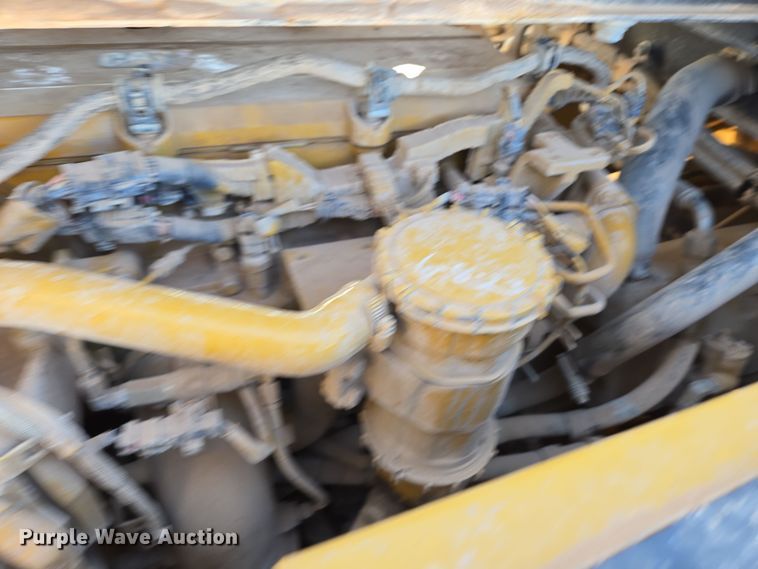 image for item DW1815 2022 Caterpillar 982 wheel loader