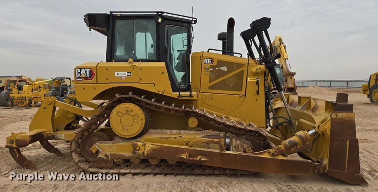 image for item DW1816 2020 Caterpillar D6 dozer